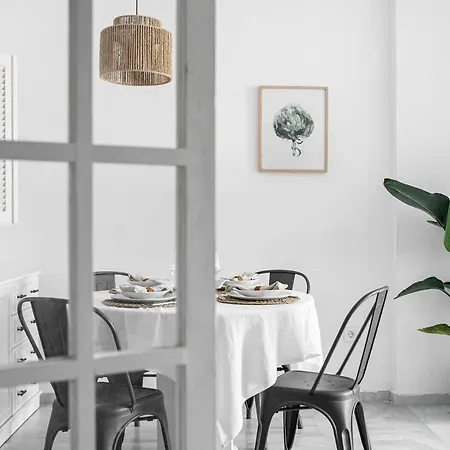 Daire 2bdr With Sea View In Golden Mile, Marbella
